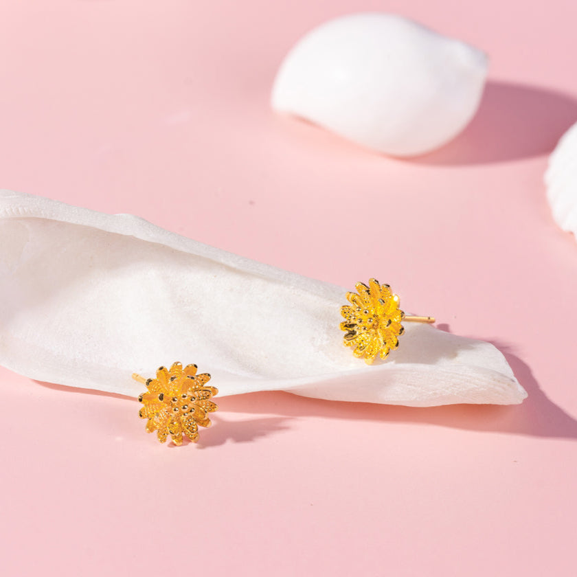 Golden Chrysanthemum Stud Earrings